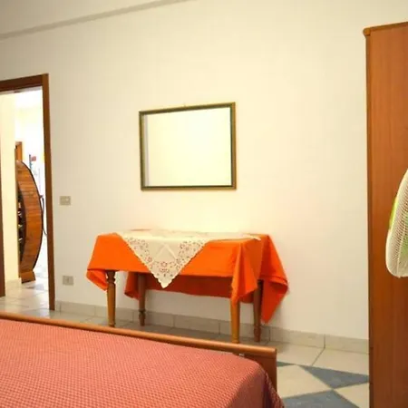 Paradise Apartment *